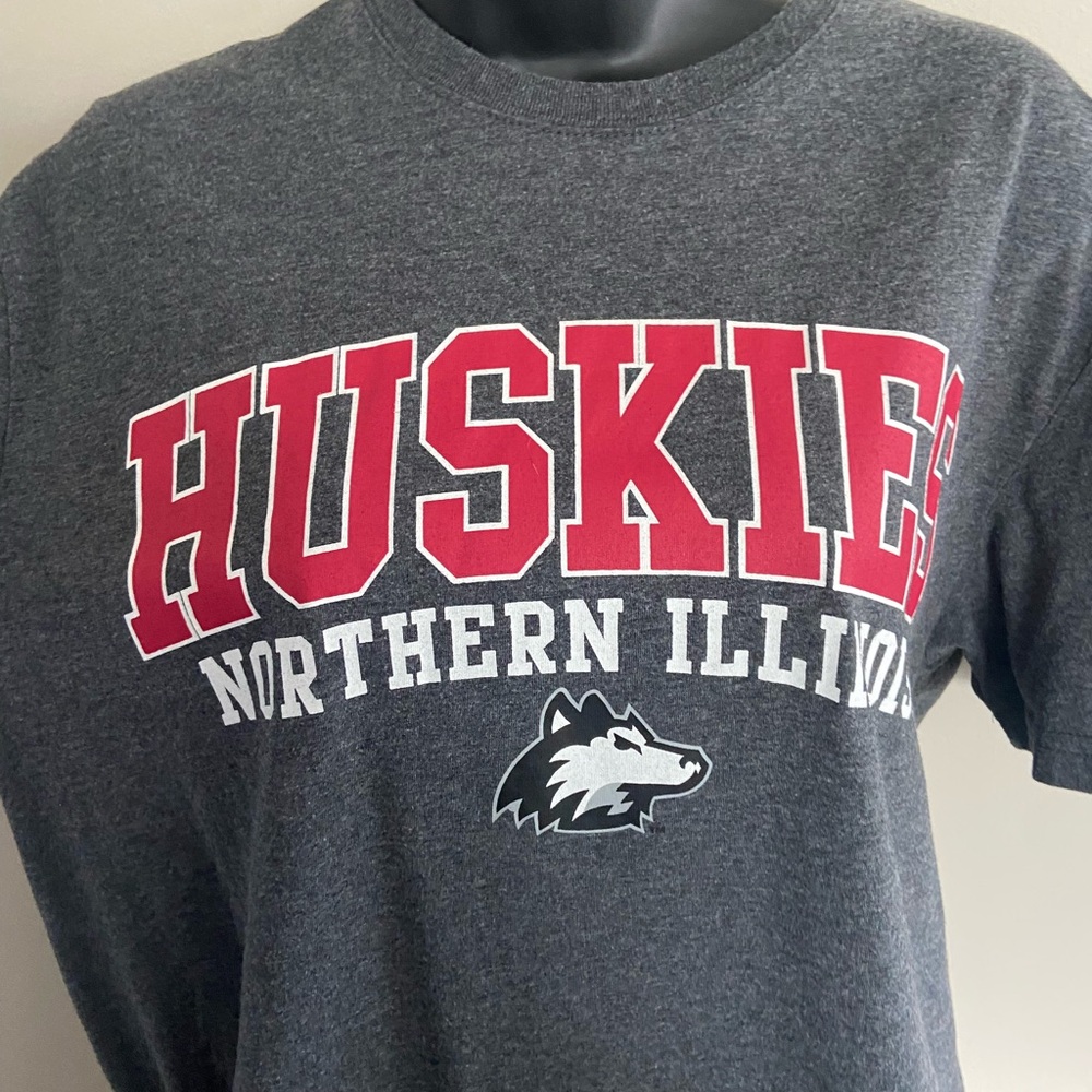 Northern Illinois Huskies Tee NIU - Picture 2 of 4